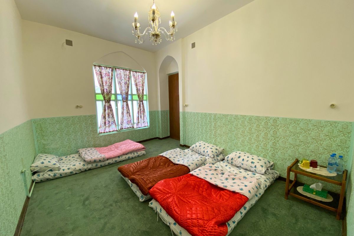 اتاق شکوفه بادام